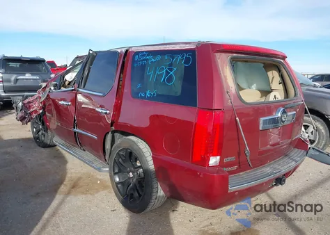 2010 Cadillac Escalade Luxury from USA, damaged, VIN 1GYUKBEF9AR154198